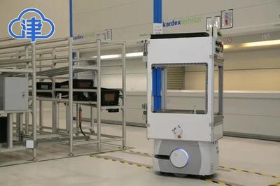 緯湃科技天津工廠啟用兩條全新生產線，“大塊頭”機器人“輾轉騰挪”展現智造實力